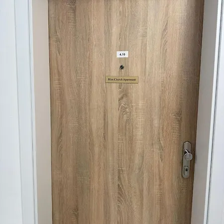 The Blue Church Old Town * براتسيلافا